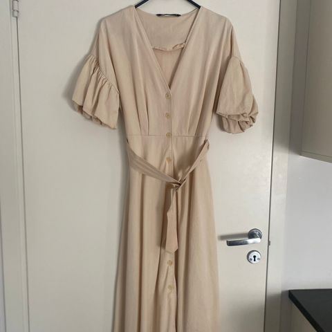 Nydelig kjole fra Zara