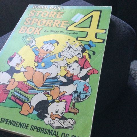 Donald Duck store spørrebok