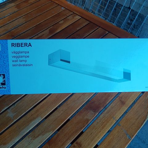 Ribera/Aneta vegg lampe