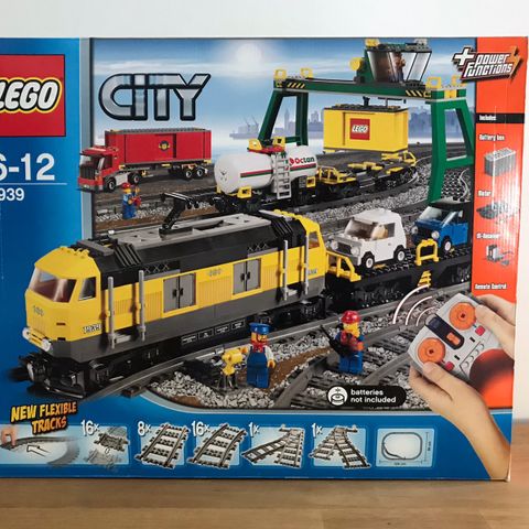 7939 - LEGO City Cargo Train