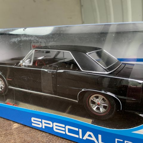 1:18 Pontiac GTO