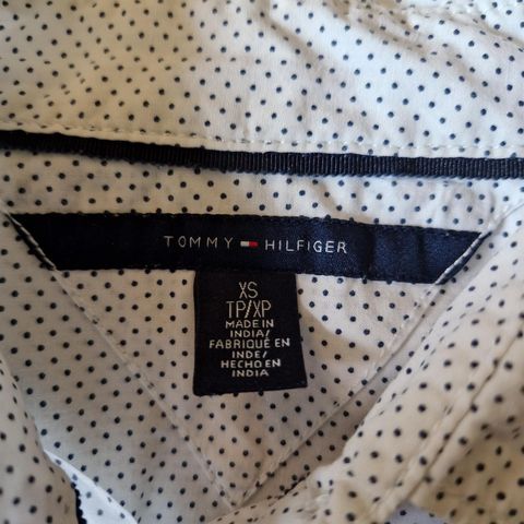 Tommy Hilfiger skjorte