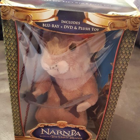 Narnia bluray med plushie selges