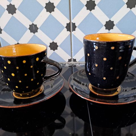 Norsk keramikk kopper med skåler