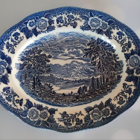 Servering fat. Scottish Lochs Unicorn Tableware