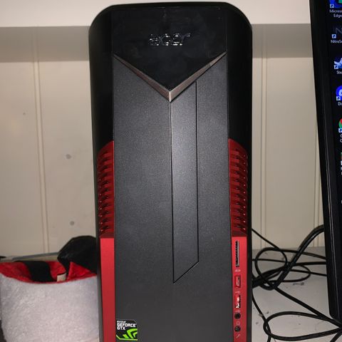 Acer Nitro N50 Stadjonær Gaming Pc