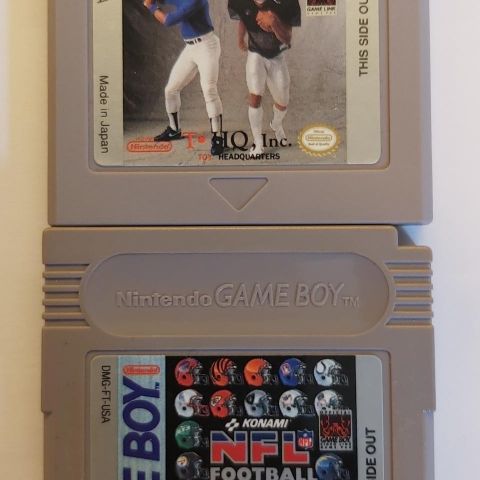 2 sportsspill til Nintendo Game Boy (DMG-01)