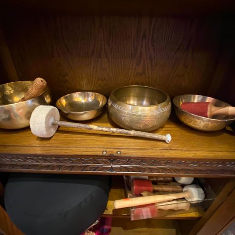 Tibetan Singing Bowls. Metal. Har flere størrelser