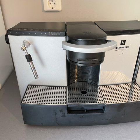 Nespresso Professional  ES100 Kaffemaskin