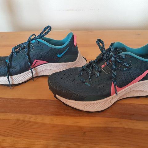 Nike Pegasus Trail 3 strl. 35.5