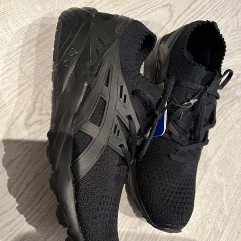 Ubrukte Asics Gel Kayano