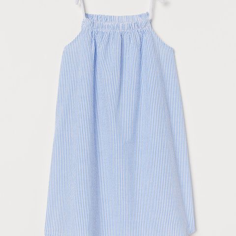 Lyse blå/ hvit stripet kjole 122/128