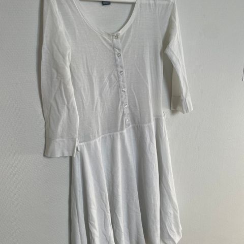 Hvit kjole fra Filippa K