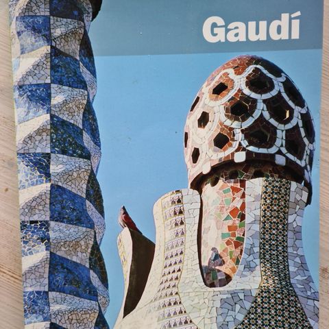 Bok. Gaudi.