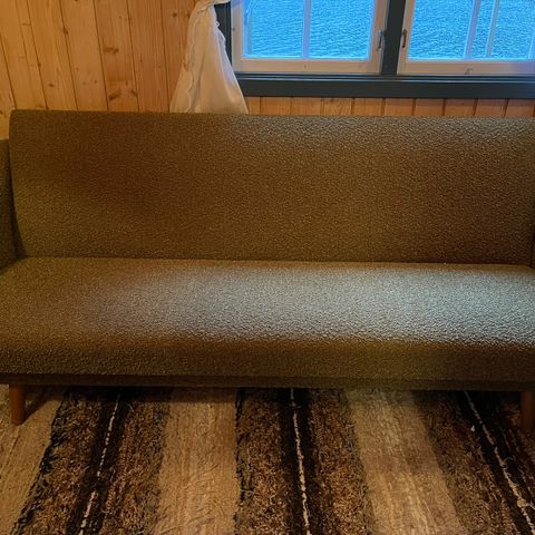 Retro/vintage sofa/sofasova i meget pen utgave