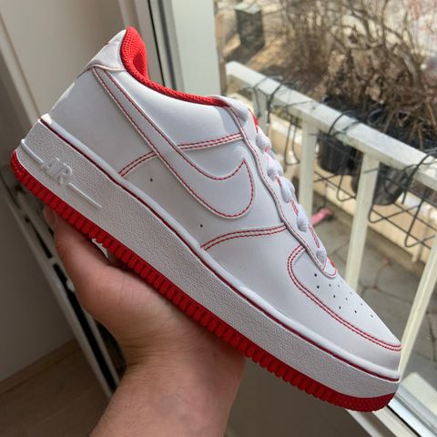 Nike Air Force 1 Low University Red