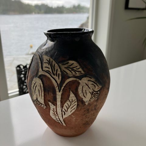Vase, keramikk