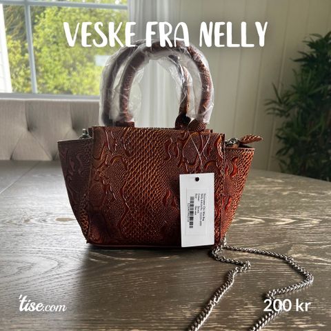 Helt ny liten brun veske fra Nelly