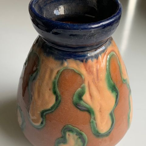 Vase fra KK 100,-