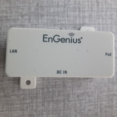 ENGENIUS EPE-1212 - PoE-injektor - 12 V -24 V