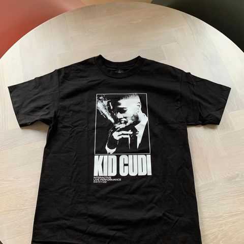 NY: Kid Cudi Tee / T-skjorte - Størrelse: Medium