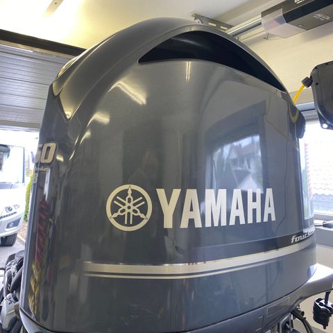 Motordeksel til Yamaha F350