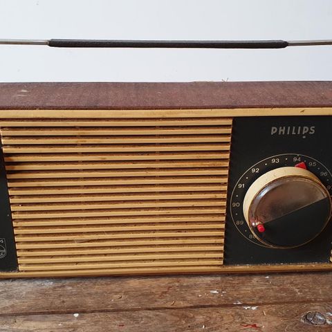 Eldre Philips radio