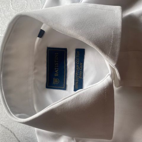 Hvit Batistini 100% Egyptian cotton - Ungdoms Herre skjorte til Bryllup?