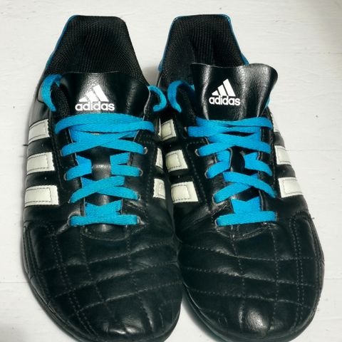 Adidas Traxion boots av skin, str. 38 2/3