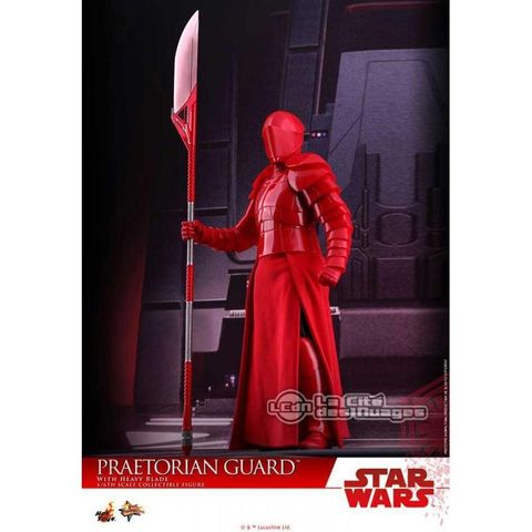 Hot Toys : Star Wars: The Last Jedi - Praetorian Guard (With Heavy Blade)