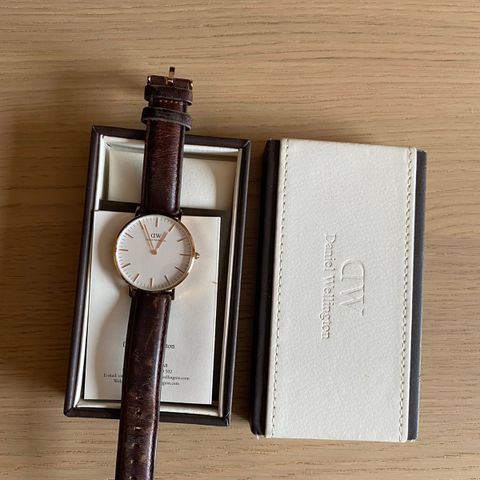 Daniel Wellington dameklokke