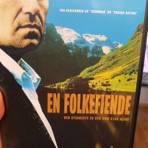 En folkefiende (Jørgen Langhelle) Dvd