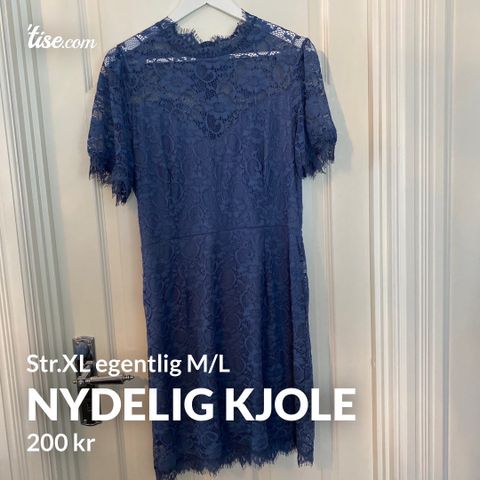 Nydelig Floyd kjole str.XL( liten) selges 200kr