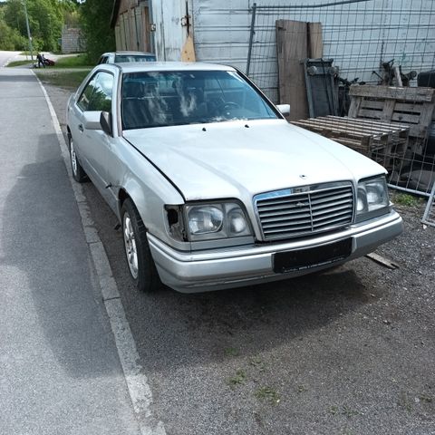 Mercedes Benz E220- 230 CE man. /aut! MASSE CE DELER