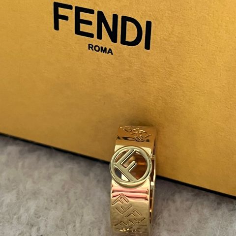 Fendi ring