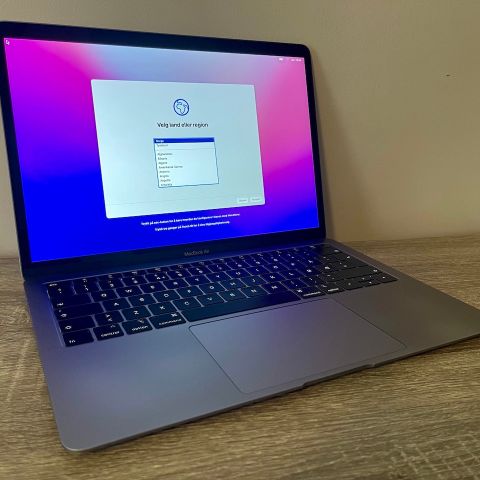 MacBook Air (Retina, 13-tommer, 2018)