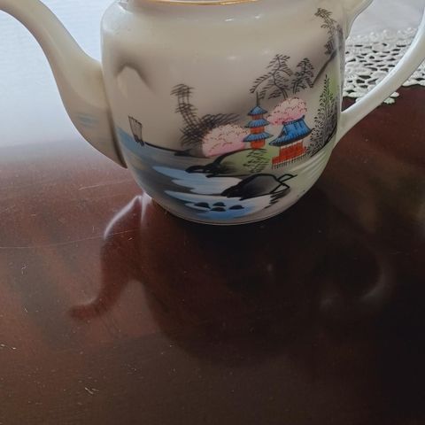 Flott Kinesisk te-kanne
