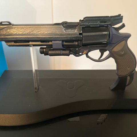 Destiny 2 Hawkmoon Bungie Rewards Replica