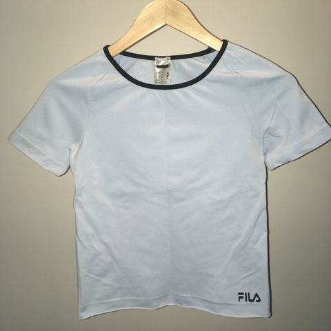 Fila treningstrøye/-topp, størrelse 36