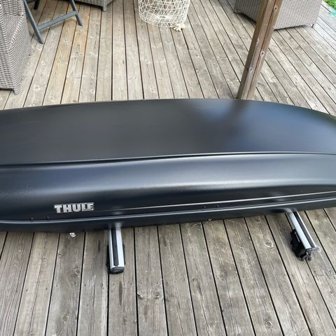 THULE SPIRIT 820 med Thule Multilift