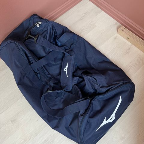 Mizuno holdall bag 40 liter