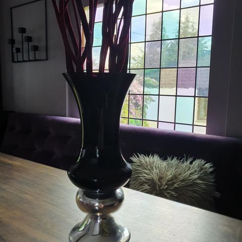 Stor dekorativ vase med/ uten kvister