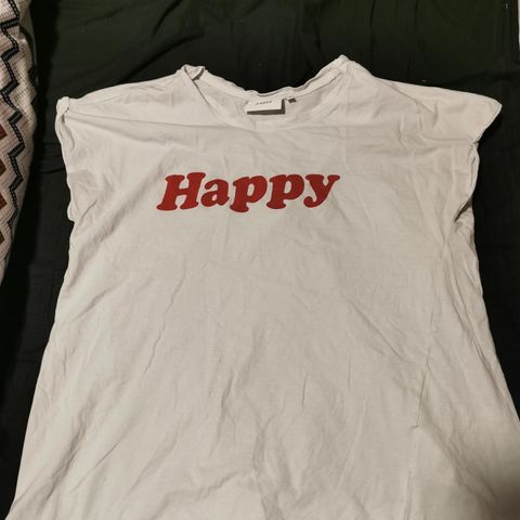 T-skjorte  Happy 