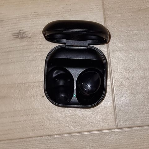 Galaxy buds pro selges