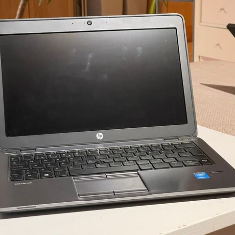 HP EliteBook 820 G2 selges