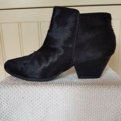 K. Cobler  ,str 38 , ankle boots