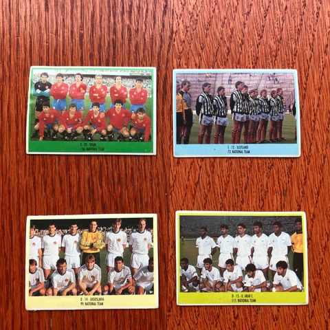 Monty Gum VM 1990 Italia 90 fotballkort 4 stk - usedvanlige sjeldne stickers!