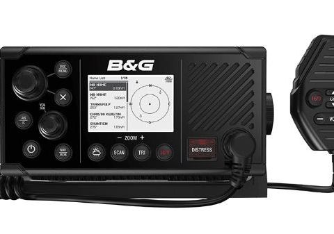 VHF B&G V60-B, med innebygget AIS sender/mottaker/GPS + antenner +vhf ledning