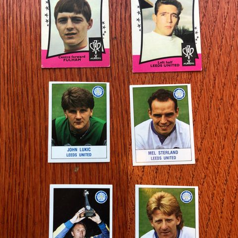 Leeds United fotballkort og klistremerker fra 1968 og 1991 selges samlet