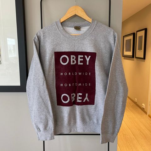 Vintage Obey Crewneck (Small)